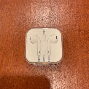Apple Ear Buds, Never Worn